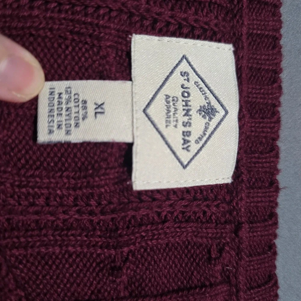 new St. John's Bay Cable Knit Sweater Mens XL Chianti Burgundy Crewneck